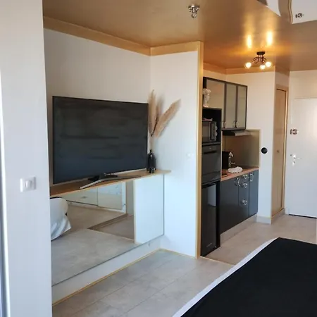 Meduse - Héliopolis C 29 - Luxe - 2 Personnes